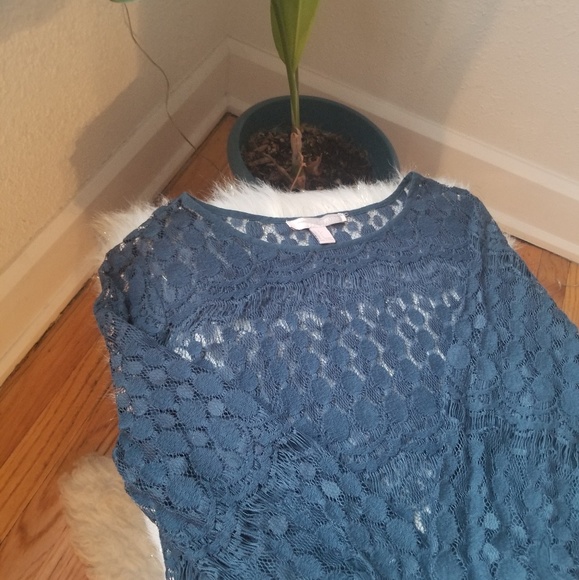 Blouse - Picture 4 of 5